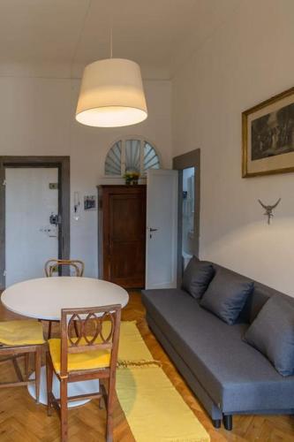 Elegant Apartment Outside ZTL & 10min from Center