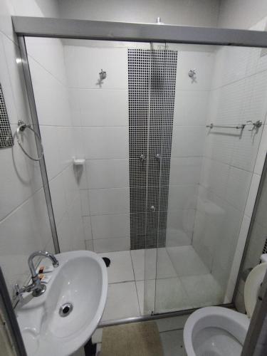 Un baño de Hotel Resende