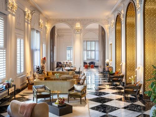 Hotel Washington Image
