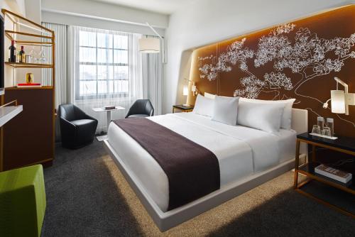 Hotel Washington Image