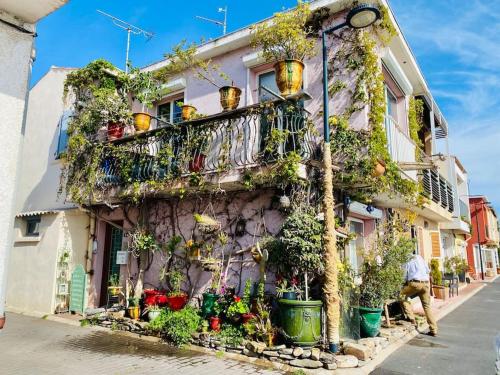 "Le Jardin" Superbe T2 Parking, Clim & terrasse !