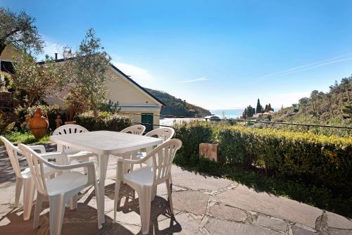 Foto dalla galleria di Villa Del Sole a Bonassola