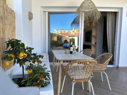 Benalmádena Beach House- Luxe house, prime location near Puerto Marina&Beach