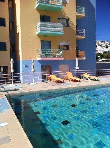 Marina de Albufeira T2 até 6 pax Com Piscina e Vista Marina