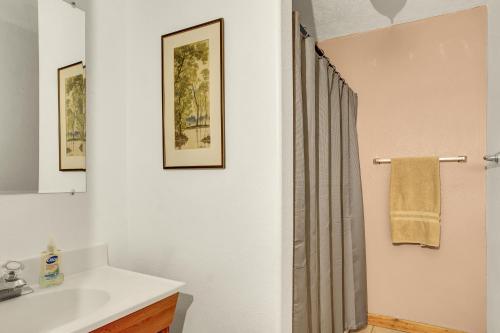 a bathroom with a sink and a shower at Ranchette Ponderosa - The Freemont #2 at Wind Walker Homestead in Spring City