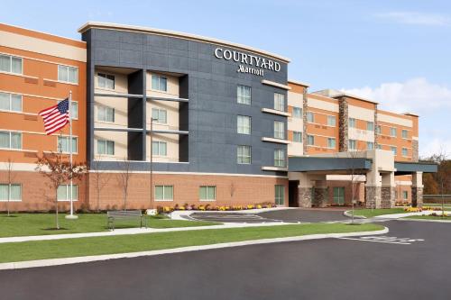 a rendering of a courtyard marriott hotel at Courtyard by Marriott Boston Dedham/Westwood in Westwood