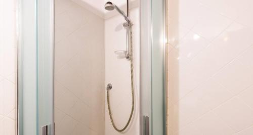 Ένα μπάνιο στο Rustico ed Elegante Molina 3 by Holiday Solutions