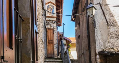 Φωτογραφία από το άλμπουμ του Rustico ed Elegante Molina 3 by Holiday Solutions σε Orsenigo