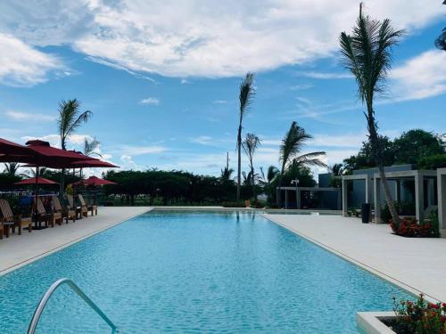 Kolam renang di atau dekat dengan Fantastic Loft/Beachfront+Pools