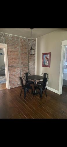 507 A Bridge Down Stairs – Photos 2