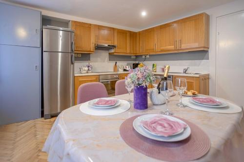 Daloro Suite