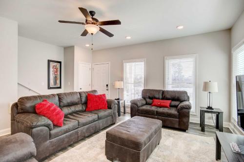 Spacious Augusta Vacation Home with Deck – Photos 4