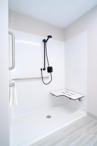 Salle de bains dans l'établissement Bella Vista Hotel & Suites