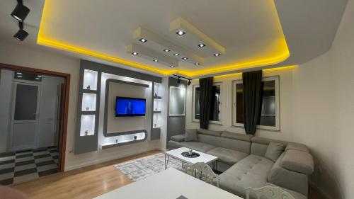 Greenside Apartment 3
