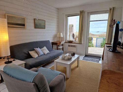 Apartment in Plougasnou near Sandy Beach