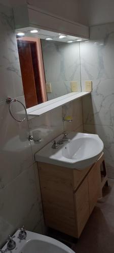 Bilik mandi di Dpto PLAZA SAENZ PEÑA CÉNTRICO