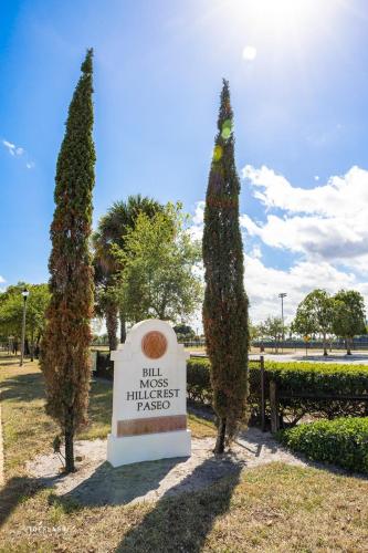 Κήπος έξω από το West Palm Beach Tropical Oasis