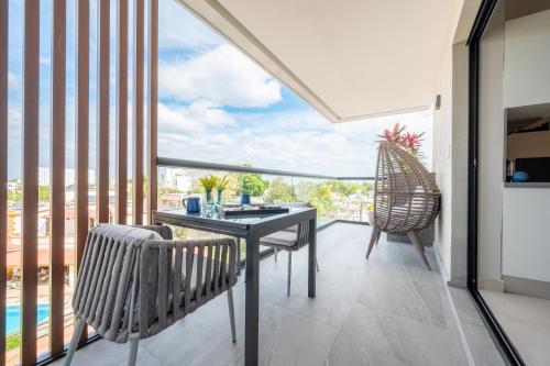 Balkón nebo terasa v ubytování Kippal - Modern Oasis - ApartHotel