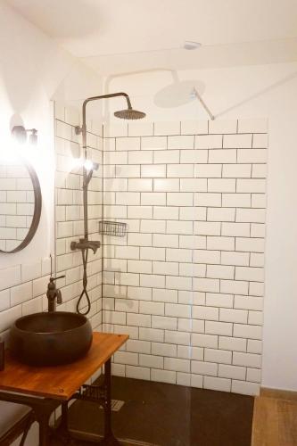 アヴィニョンにあるMas de la Roule, 4 studios, piscine chauffée, studio SPA, parc 2 ha, Pont d'Avignon à piedのギャラリーの写真