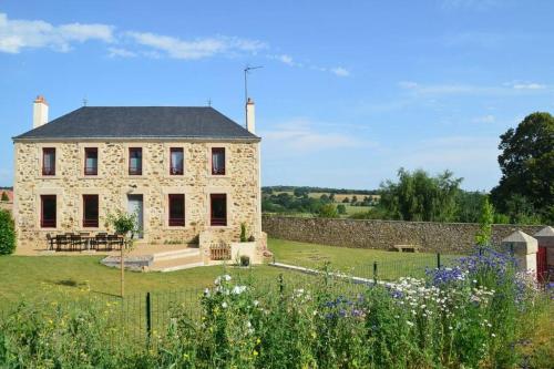 Gîte La Dortière s'Amuse, magnifique maison de maître 12min du Puy du Fo