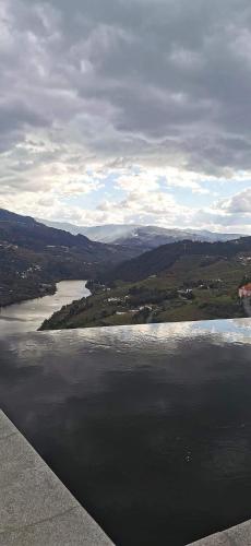 a view of a large body of water at Casa De Canilhas in Mesão Frio