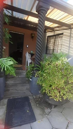 Κήπος έξω από το Villa Ocean Crest B&B