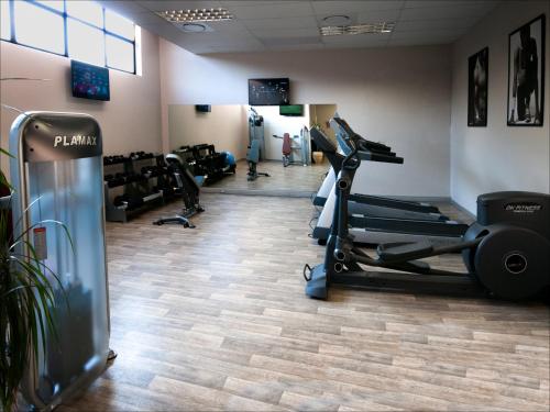 Gimnasio o instalaciones de fitness de The Centurion Hotel