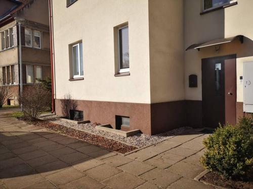 Το κτήριο όπου στεγάζεται  το διαμέρισμα