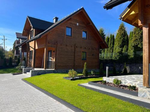 Budova, kde se prázdninový dům nachází