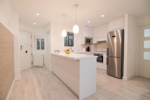 Amplio y moderno apartamento en el centro Granada