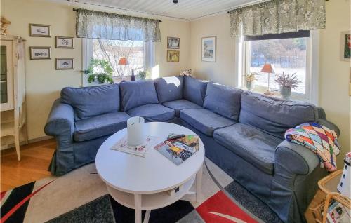 Gallery image of 3 Bedroom Stunning Home In Kållekärr in Fagerfjäll Tjörn