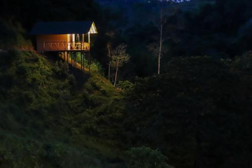 Φωτογραφία από το άλμπουμ του Glamping Encanto de Luna σε Fredonia