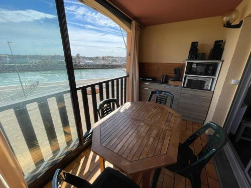 Appartement proche plage avec piscine, parking et animaux admis - FR-1-413-215