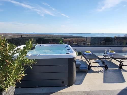 Villa Sea View Mandriol – Photos 3