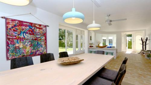 Villa Azul - Clever Details, Luxury villa, private pool, access to a club with tennis court, playground, communal pools