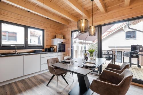 Dapur atau dapur kecil di Bergwaldchalet Komfort