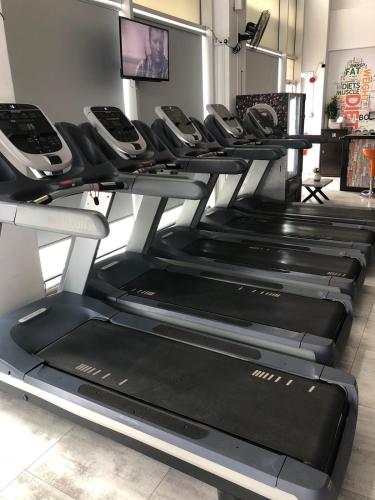 Gimnasio o equipo deportivo en Raam Luxury Suites