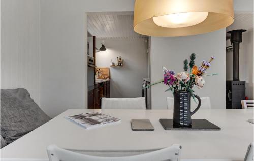Χώρος καθιστικού στο 3 Bedroom Gorgeous Home In Gilleleje