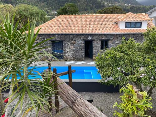 Πισίνα στο ή κοντά στο Cottage Quinze, Contemporary designed cottage with Swimming pool