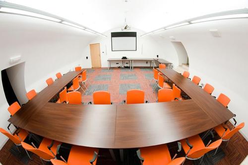 Бизнес-центр и/или конференц-зал в Hotel Artus - Old Town
