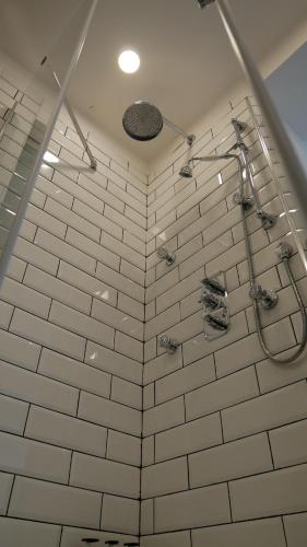 Koupelna v ubytování AN Deluxe Suites