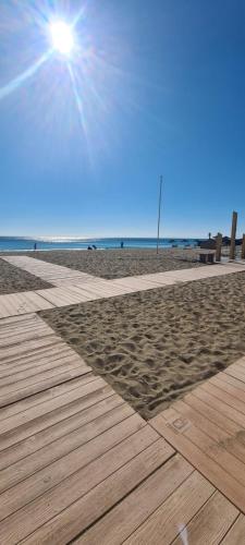 Apartamento a 2 minutos de la playa y centro