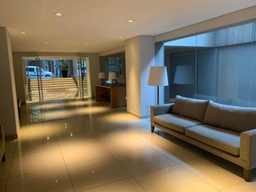 Et opholdsområde på Soar Luxury Studio en el centro de Salta