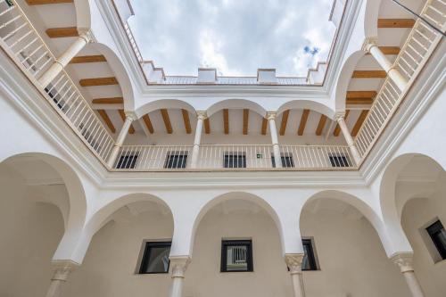 POP ART SAN ESTEBAN AMPLIO Y LUMINOSO