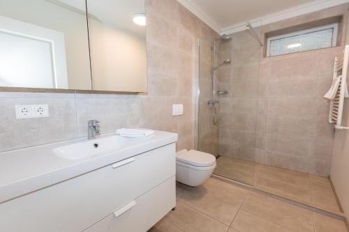 Kylpyhuone majoituspaikassa Hrimland Guesthouse