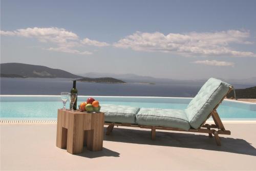 Gallery image of Celini Suites Hotel in Marmarion