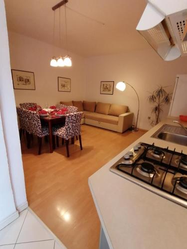 Küche/Küchenzeile in der Unterkunft Apartments Andrijana
