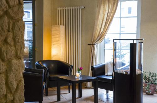 Ruang duduk di Hotel Eydt Kirchheim