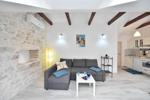 House Riva