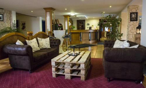 Ruang duduk di Hotel Eydt Kirchheim